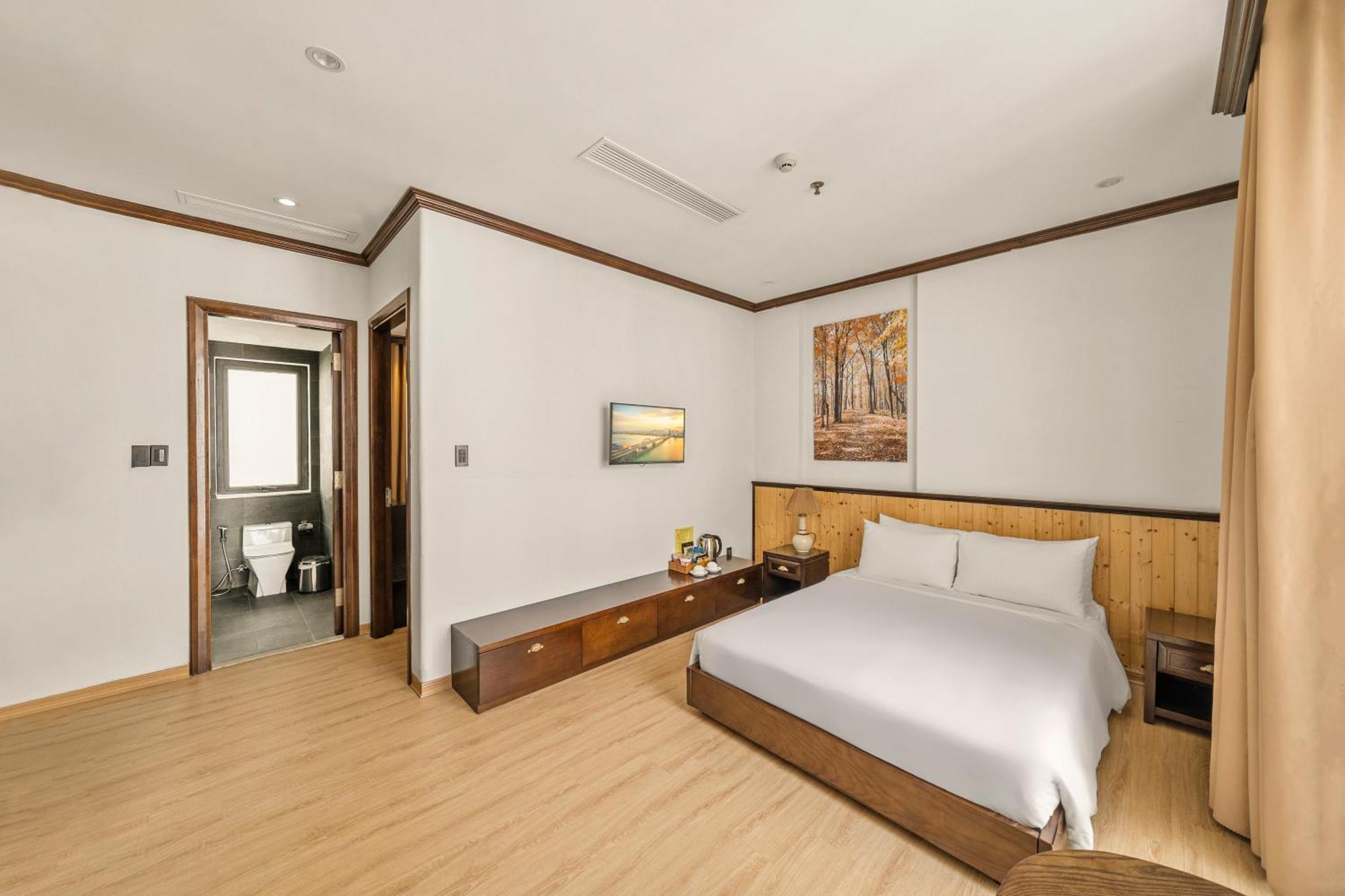 Palazzo Luxury Hotel Đà Nẵng Exterior foto