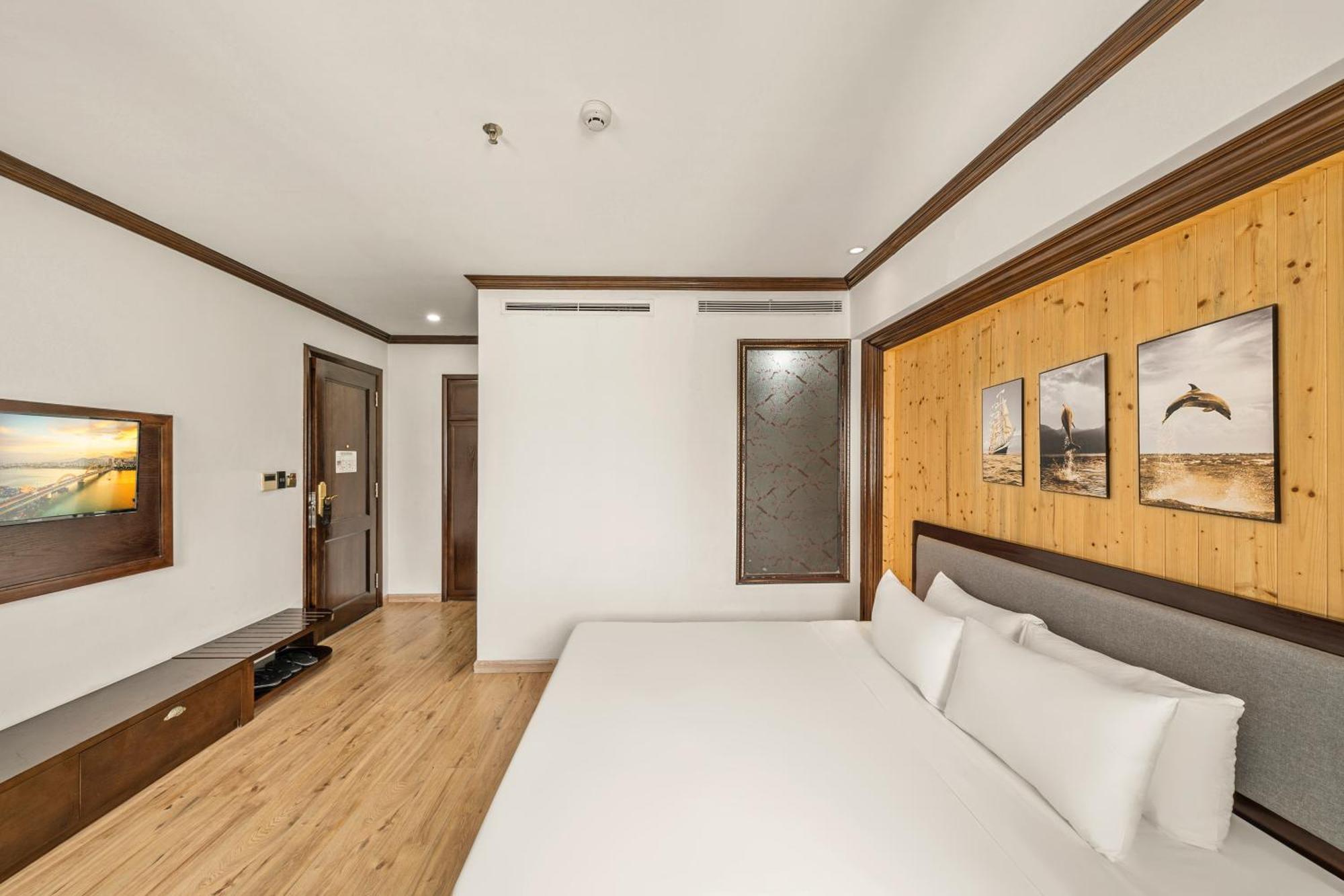 Palazzo Luxury Hotel Đà Nẵng Exterior foto