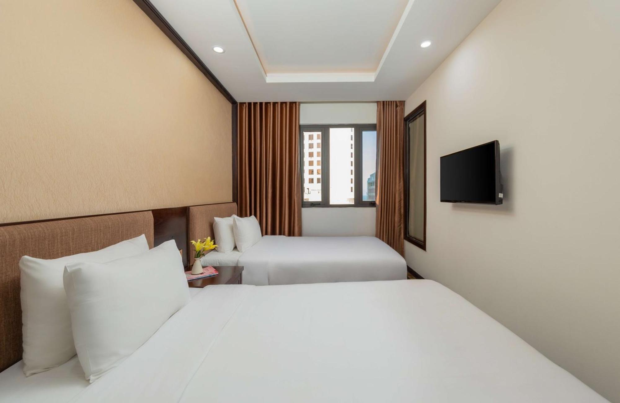 Palazzo Luxury Hotel Đà Nẵng Exterior foto