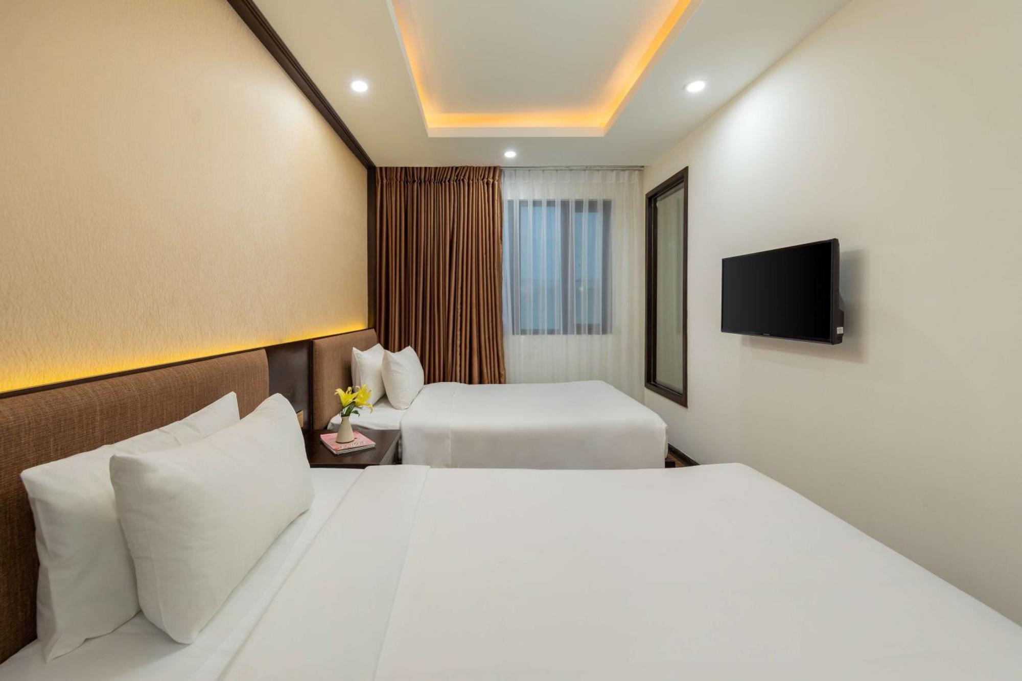 Palazzo Luxury Hotel Đà Nẵng Exterior foto